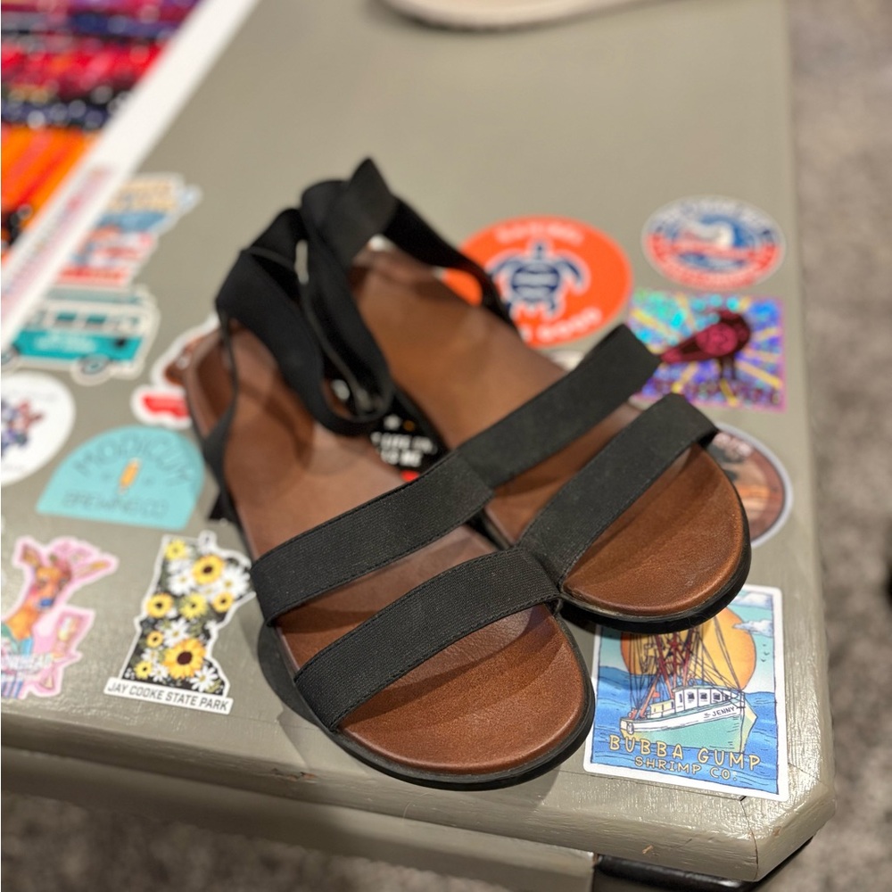 Black Elastic Strappy Sandals